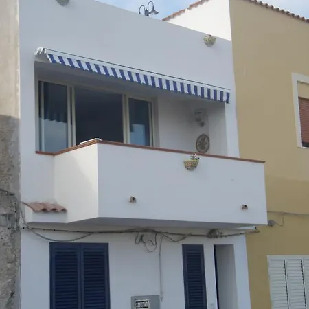 度假居 Bivani Sul Porto Vecchio *